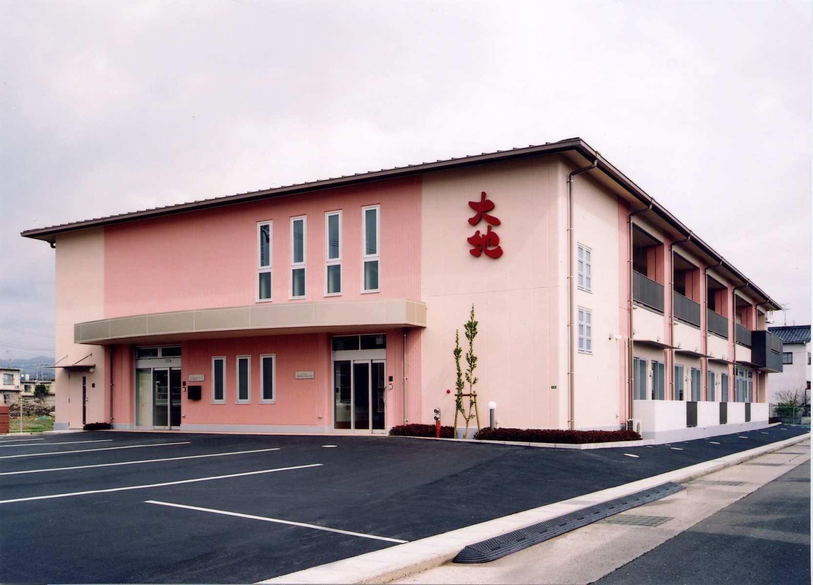 002-外観-南西面