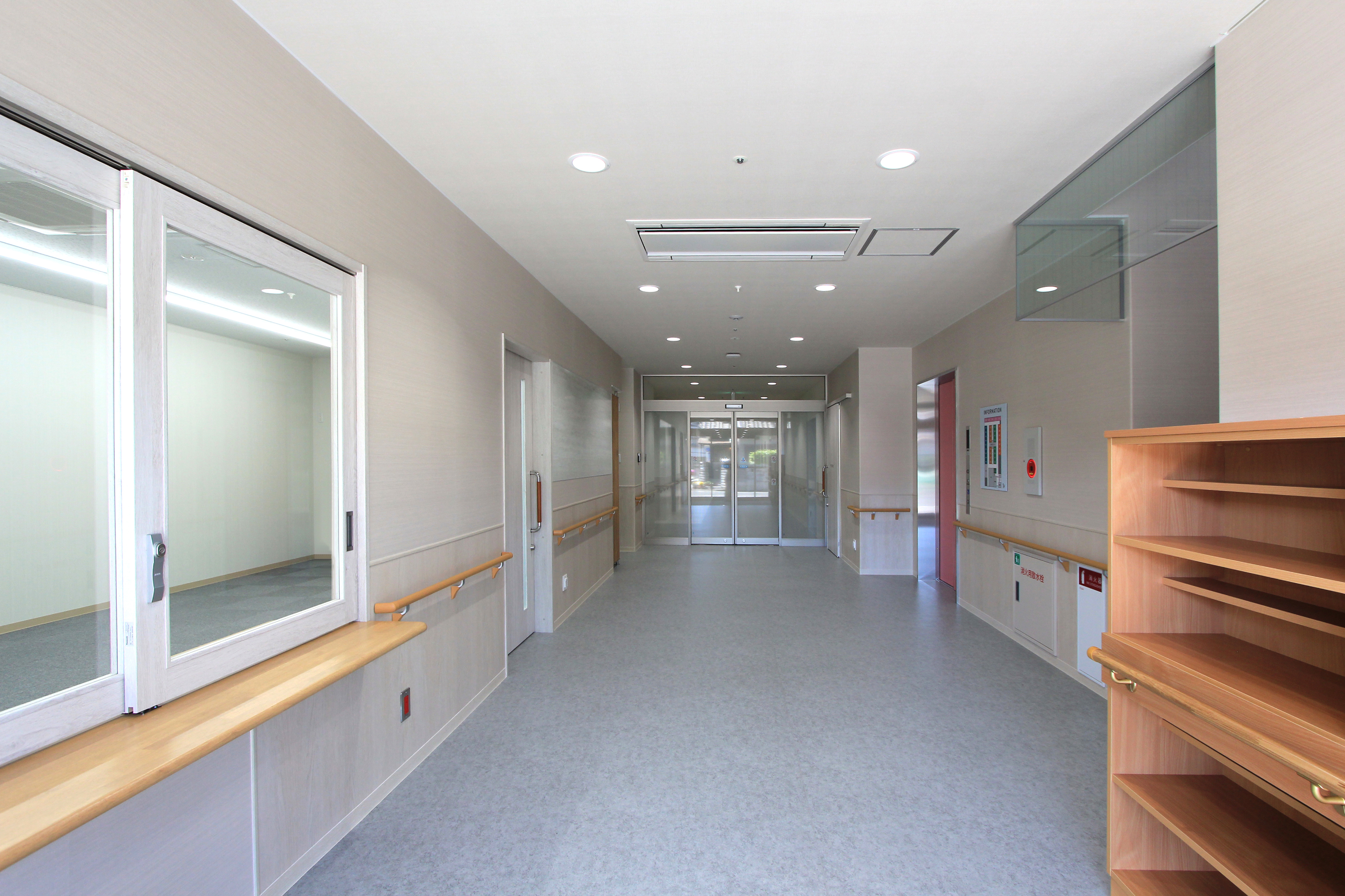 006_1F_共有_エントランス_IMG_7288