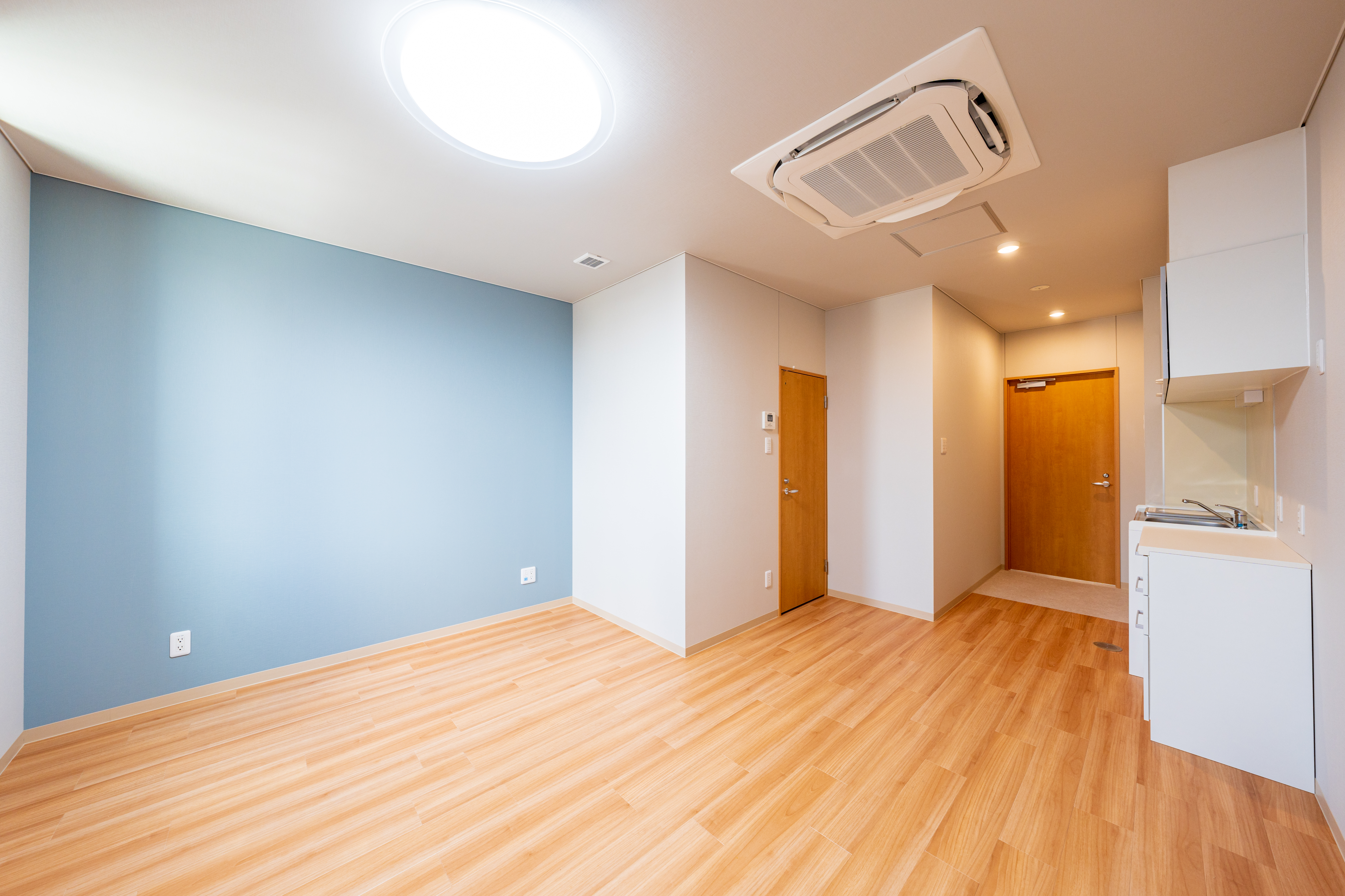 2階_院長室_A7409048-exp